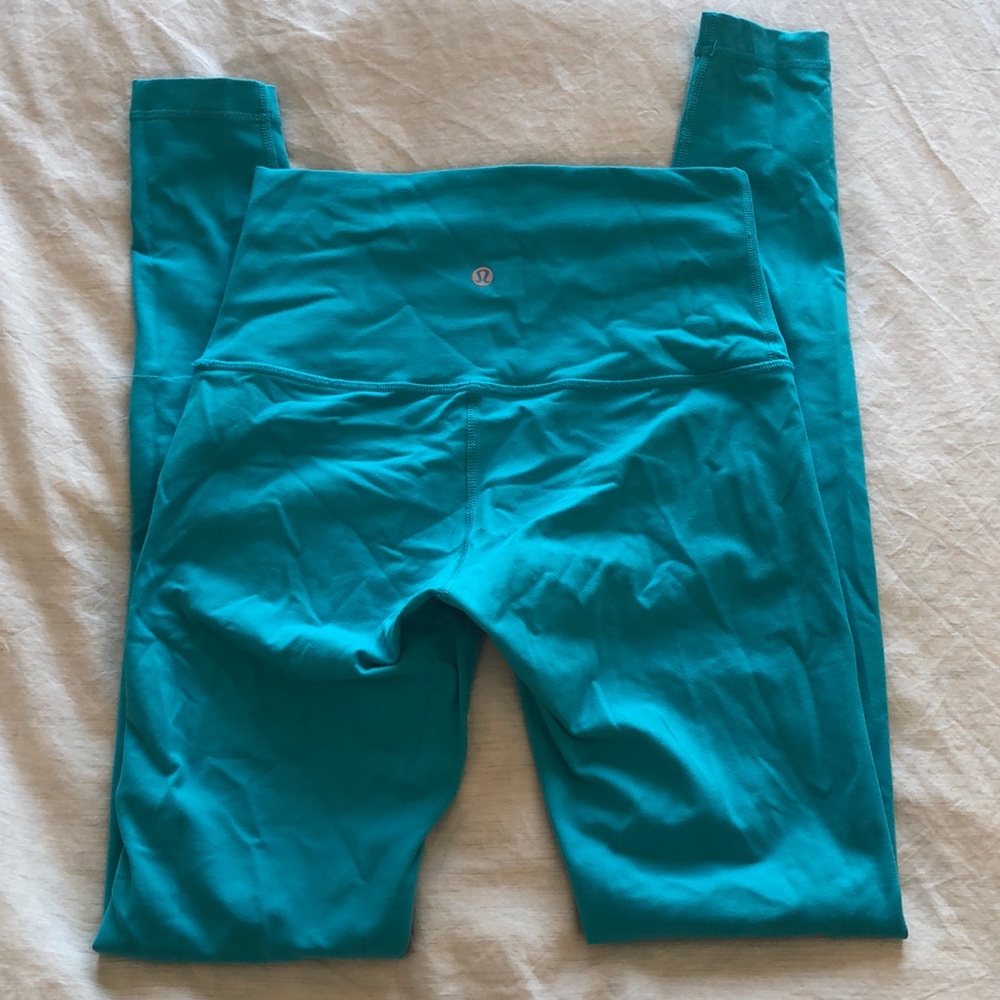 LuLu Lemon 🍋 Cotton Candy Blue Leggings